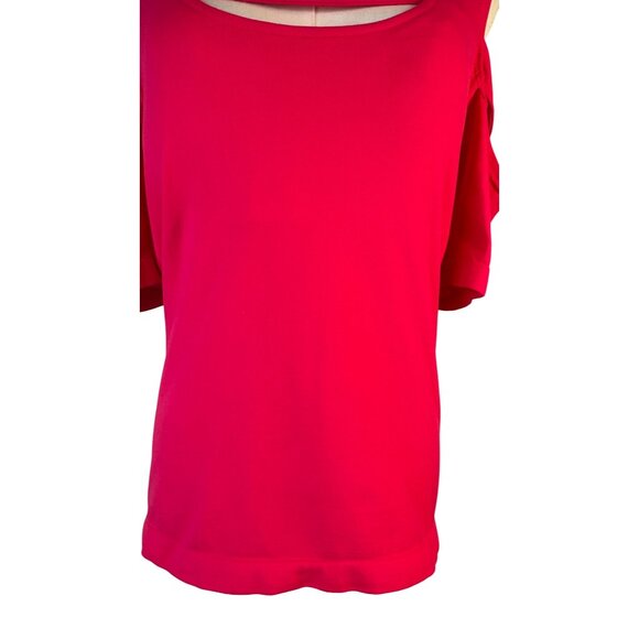 2/$30 Fabletics Medium Cutout Scoop Neckline Top Bubblegum Pink Nylon/Elastane - Picture 12 of 15